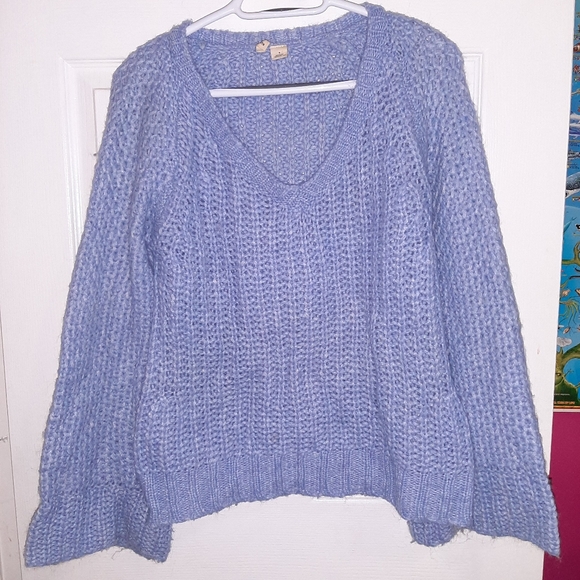 Moth Brand Wool Mohair Blend Bell Sleeve Sweater. - Picture 1 of 2